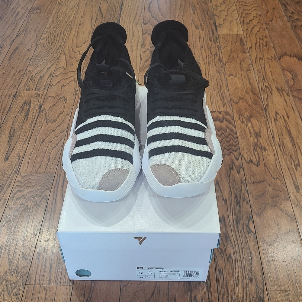 Trae Young 2 Basketball Shoes